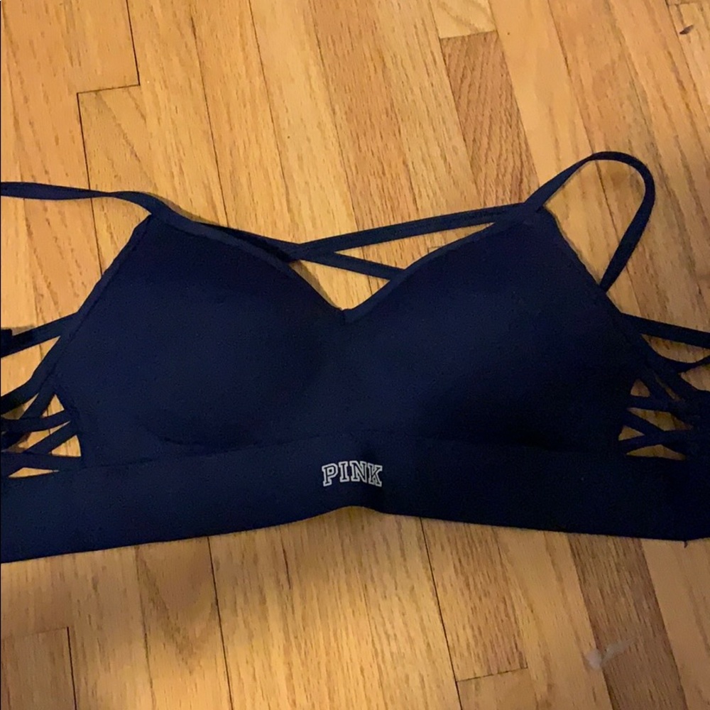 PINK Victoria’s Secret Ultimate Sports Bra, Small